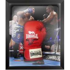 Tony Bellew Signed Boxing Glove Framed in a Dome Tony Bellew Signed Boxing Glove Framed in a Dome