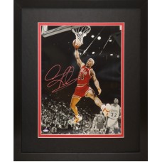 Dennis Rodman Signed & Framed Photo Dennis Rodman Signed & Framed Photo